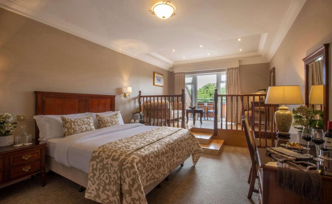 Court Yard Hotel Leixlip Kültér fotó