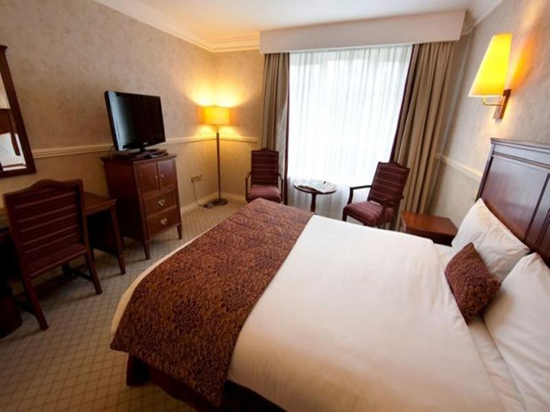 Court Yard Hotel Leixlip Kültér fotó