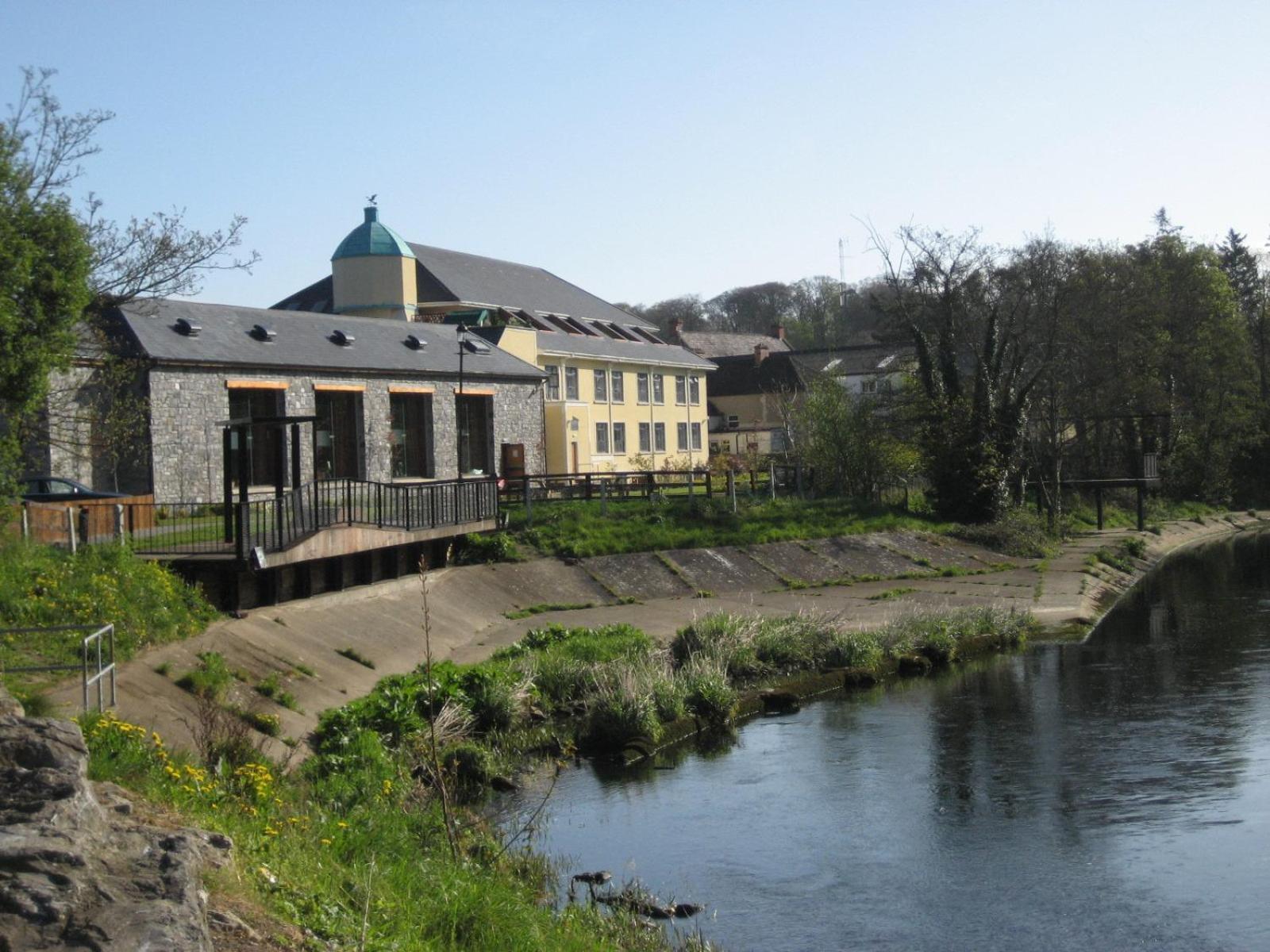 Court Yard Hotel Leixlip Kültér fotó